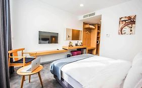 Ingate Hotel